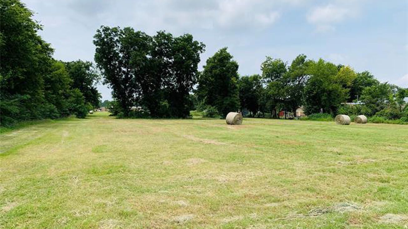 S Memorial Drive, Bixby, OK 74008