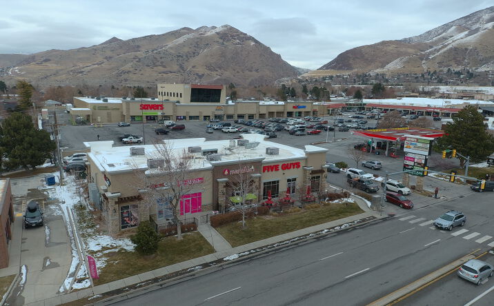 Pictures of Retail property located at 3163 E 3300 S, Salt Lake City, UT 84109 for comps - image #1