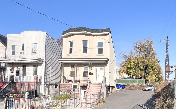 Pictures of Land property located at 1604 Van Buren St, The Bronx, NY 10460 for sales - image #1