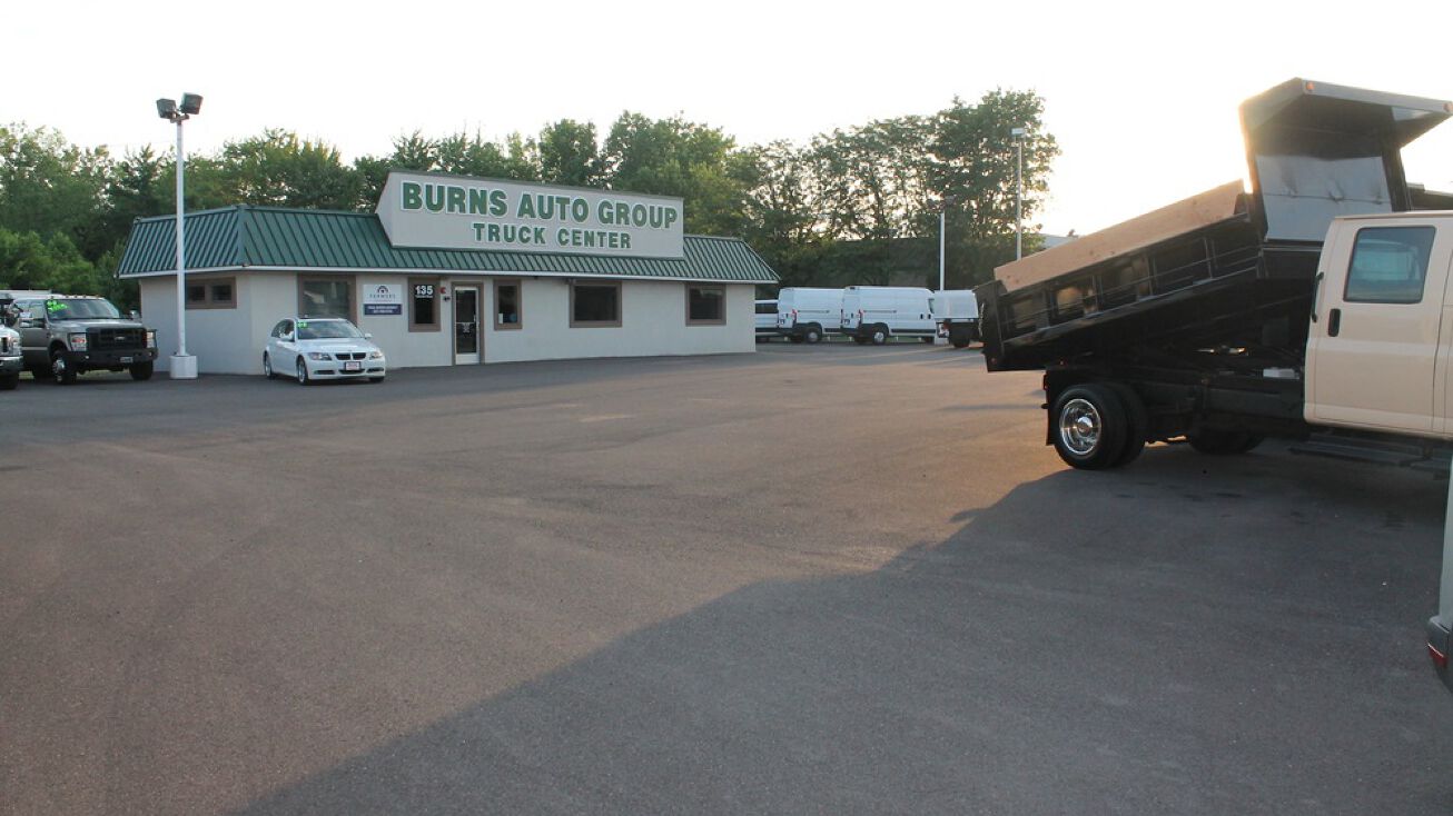 135 Lincoln Highway, Fairless Hills, PA 19030