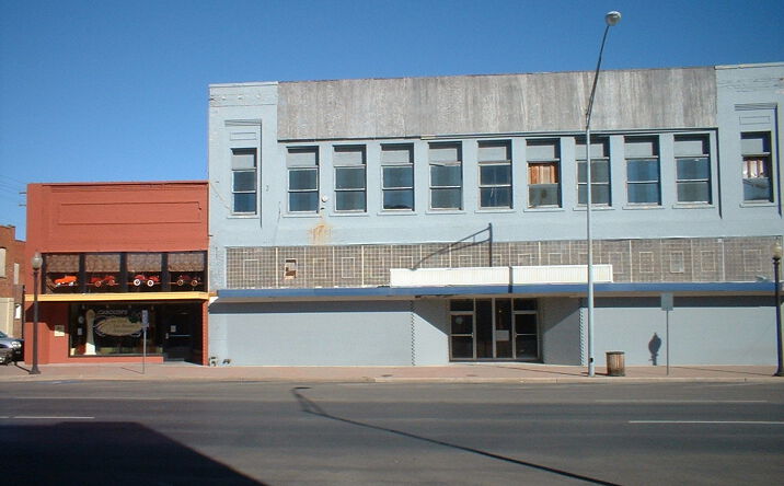 Pictures of Retail, Office, Special Purpose property located at 105 E Main, Ardmore, OK 73401 for sales - image #1