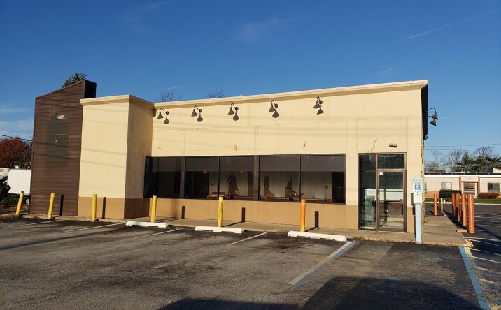 Pictures of Retail property located at 1410 NJ-38, Cherry Hill, NJ 08002 for comps - image #1