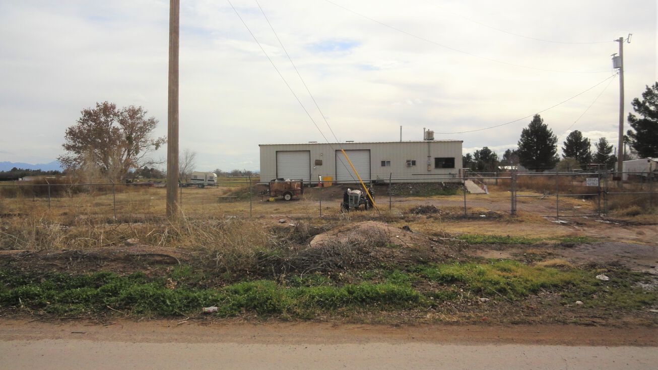 989 Holguin Rd, Vado, NM 88072