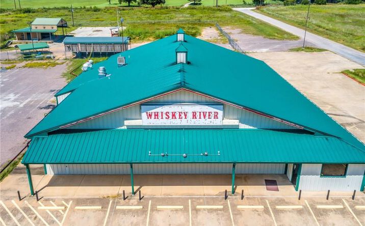 Gainesville Tx Commercial Real Estate For Sale Crexi Com