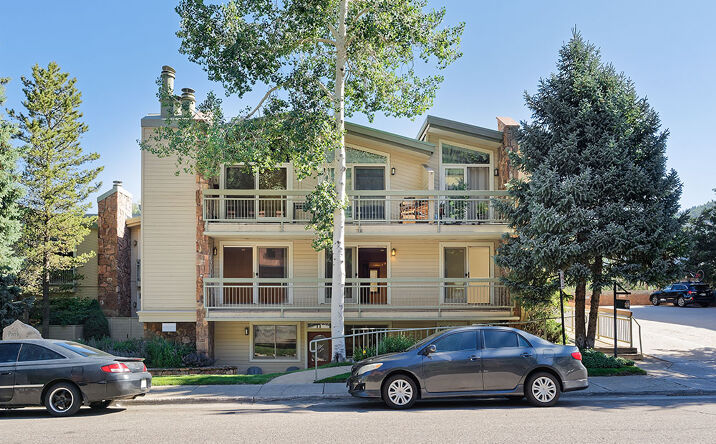 Pictures of Office property located at 210 E Hyman Avenue 201 & 202, Aspen, CO 81611 for comps - image #1