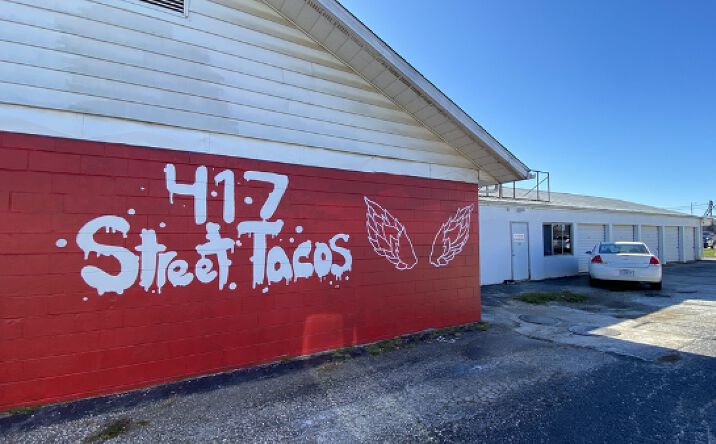 Pictures of Retail property located at 105 Water St, Nixa, MO 65714 for comps - image #1