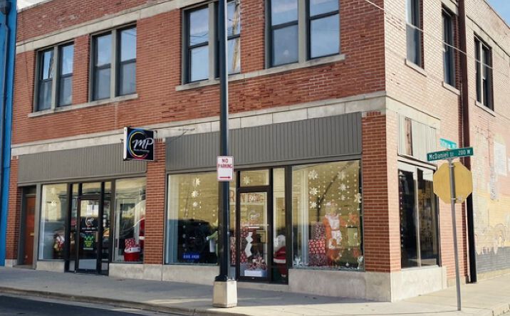 Pictures of Office property located at 230 West McDaniel St, Springfield, MO 65806 for comps - image #1