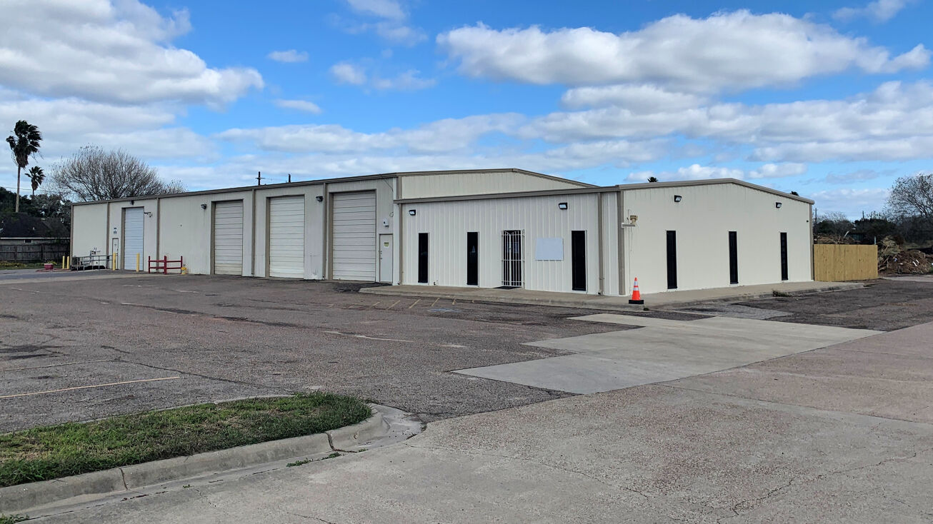 1302 Saratoga Blvd, Corpus Christi, TX 78417