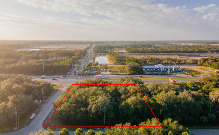Pictures of Land property located at 676 Tamiami Trail, Port Charlotte, FL 33953 for sales - image #1
