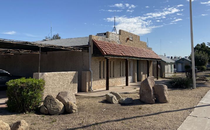 Pictures of Retail property located at 2524 E. Washington St., Phoenix, AZ 85034 for comps - image #1