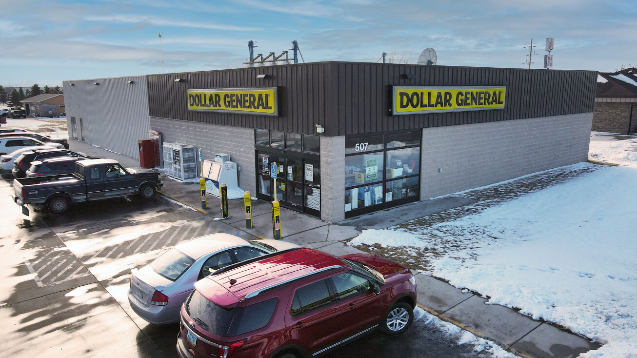 507 W Caledonia Ave, Hillsboro, ND 58045