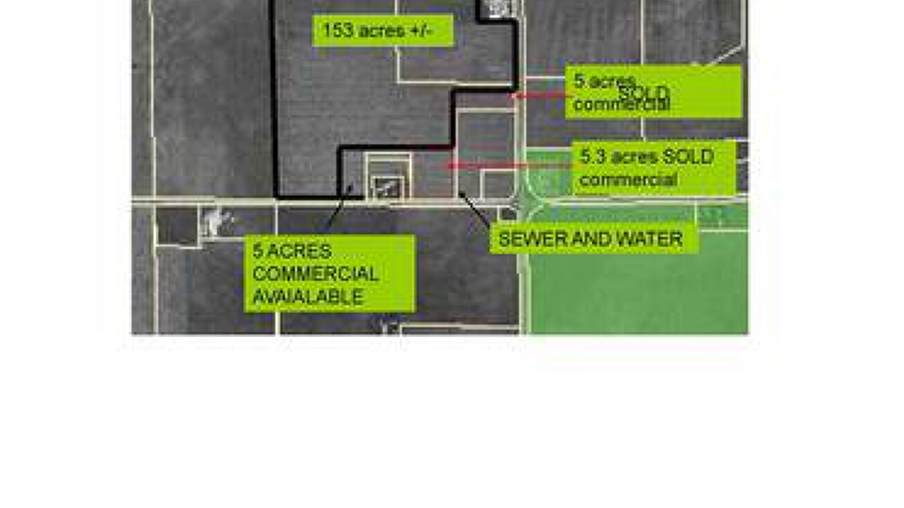 670 W 9000 N Rd, Manteno, IL 60950