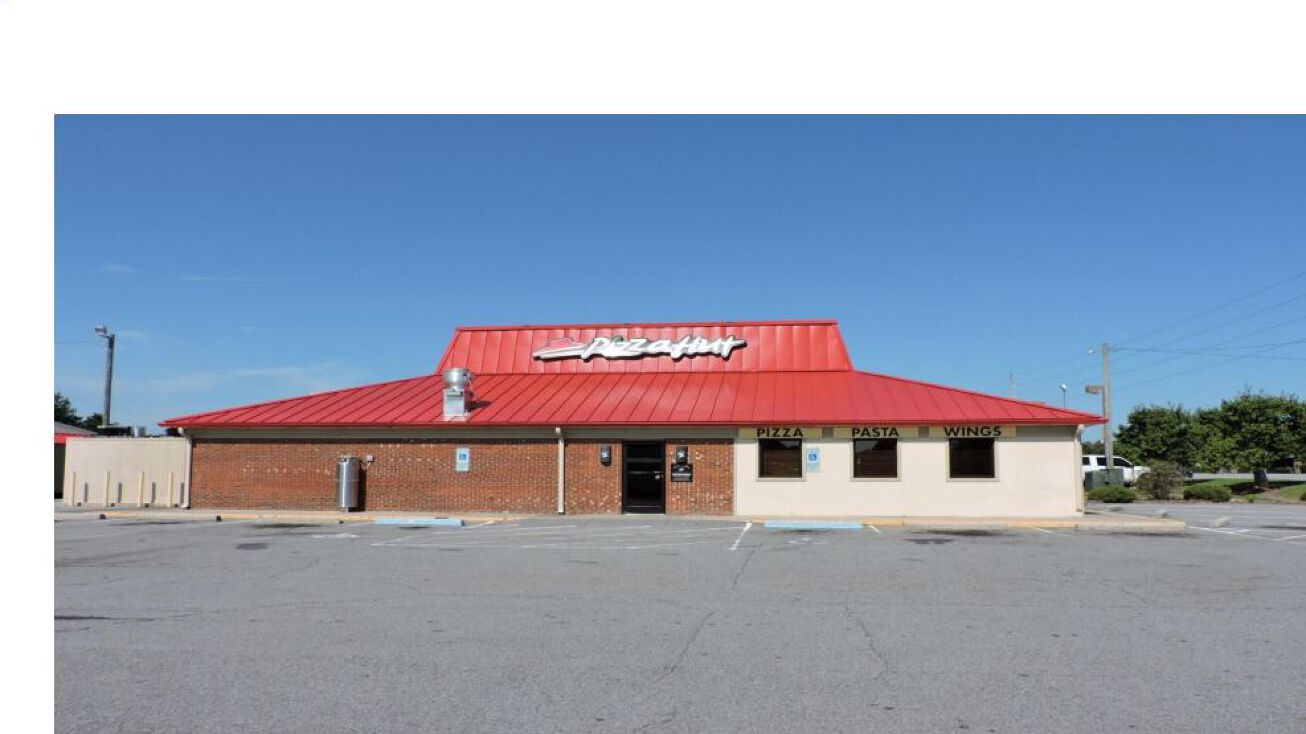 8811 West Marlboro Road, Farmville, NC 27828