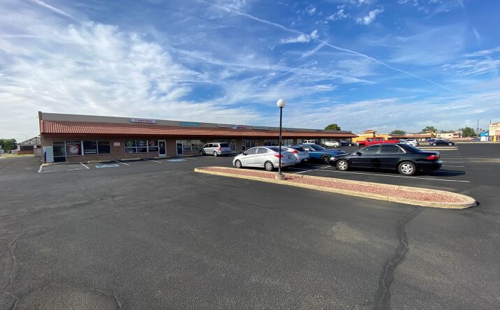 Pictures of Retail property located at 9501 W Peoria Ave, Peoria, AZ 85345 for comps - image #1