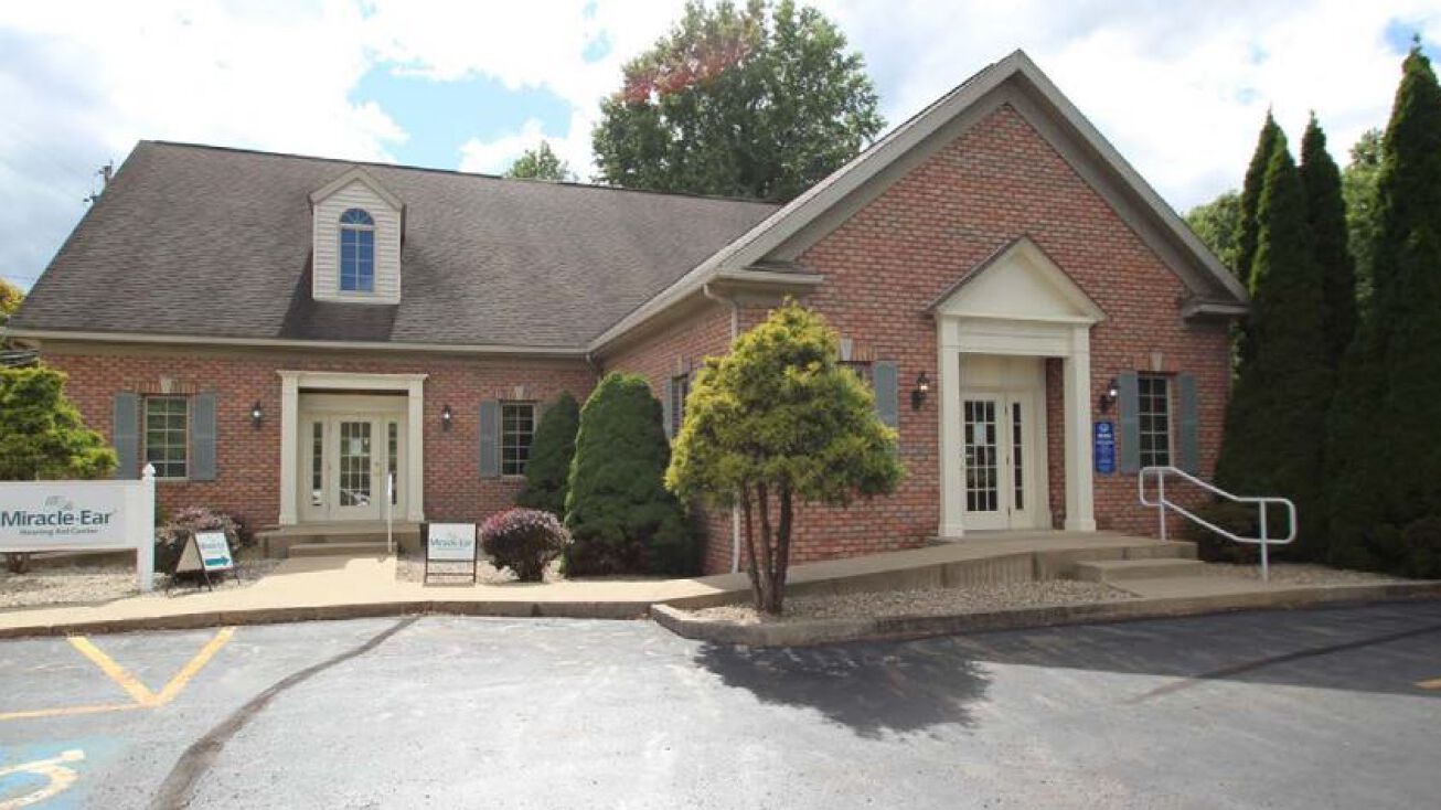 161 Northwest Ave, Tallmadge, OH 44278