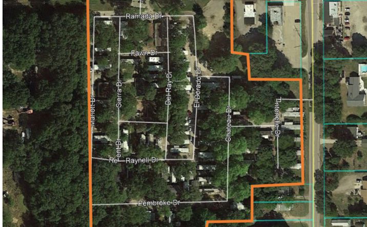 Pictures of Mobile Home Park property located at 2481 W Sherman Blvd, Norton Shores, MI 49441 for comps - image #1