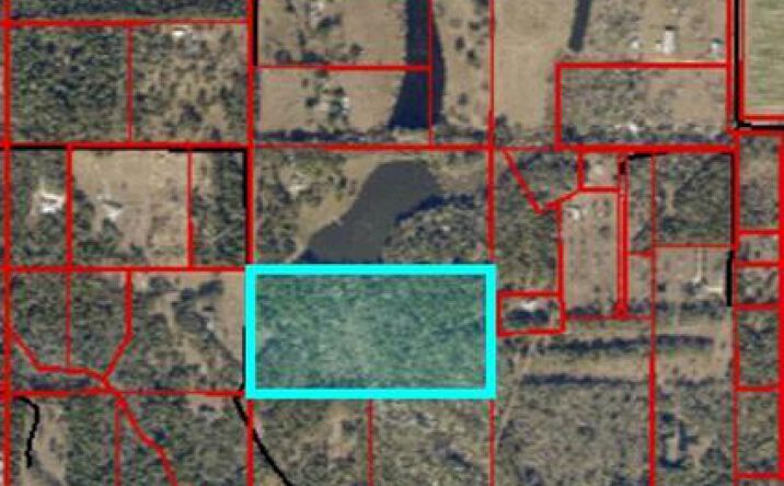 Pictures of Land property located at Worcester Dr, Fairhope, AL 36532 for comps - image #1