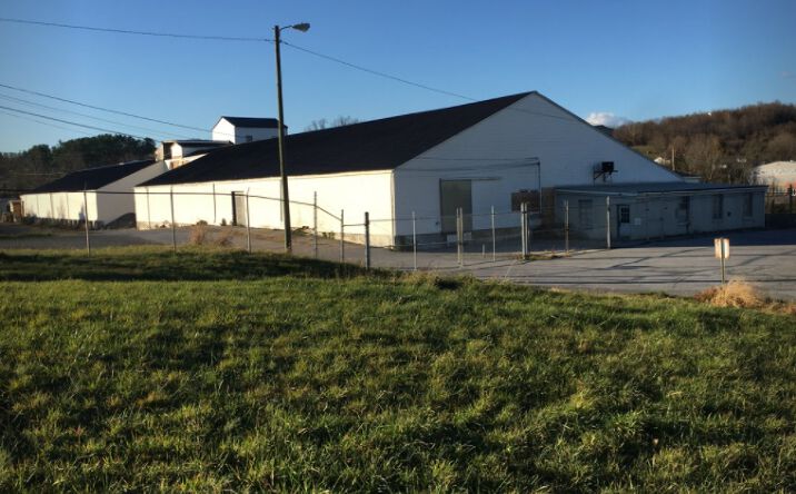 Pictures of Industrial property located at 136 Alexis Dr, Bristol, VA 24201 for sales - image #1