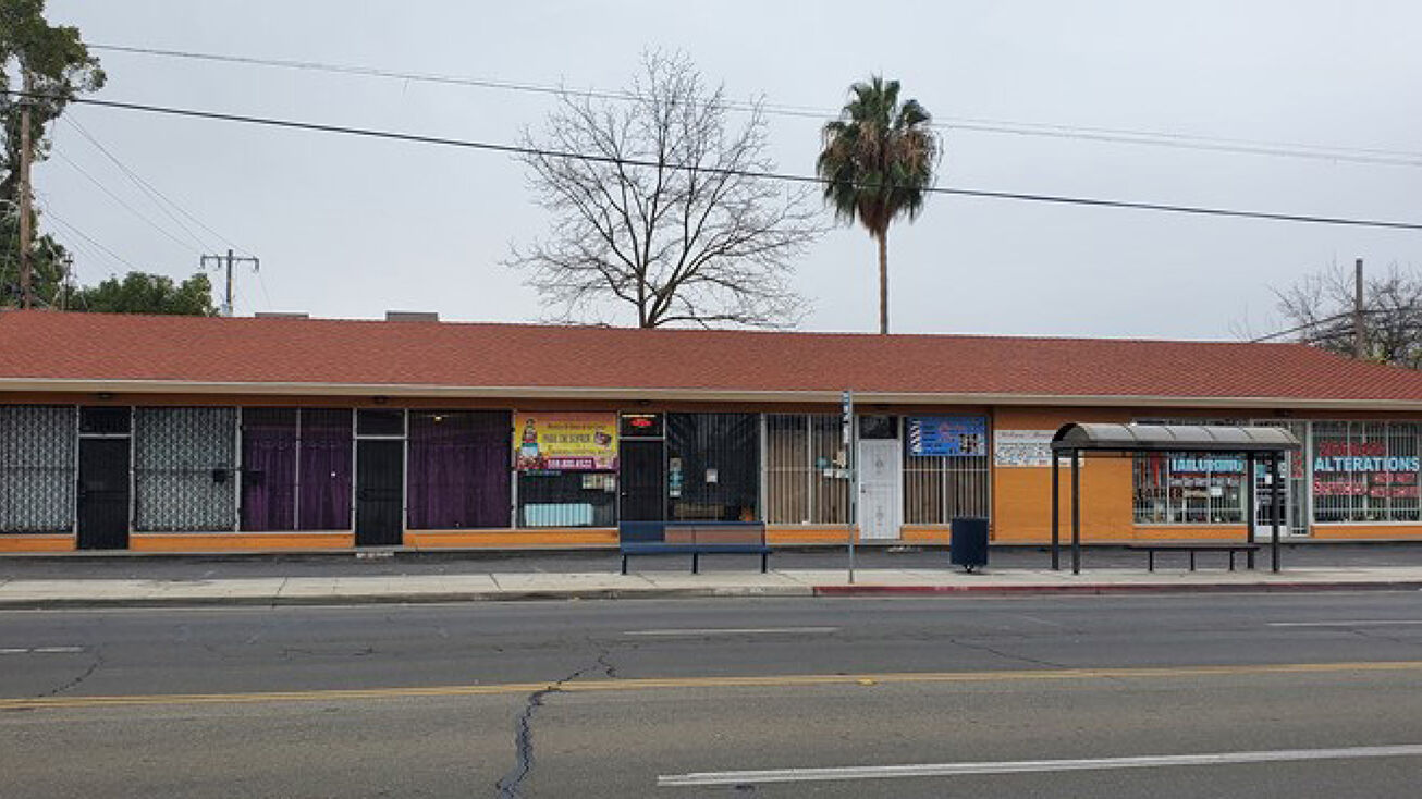 441 W McKinley Ave, Fresno, CA 93728