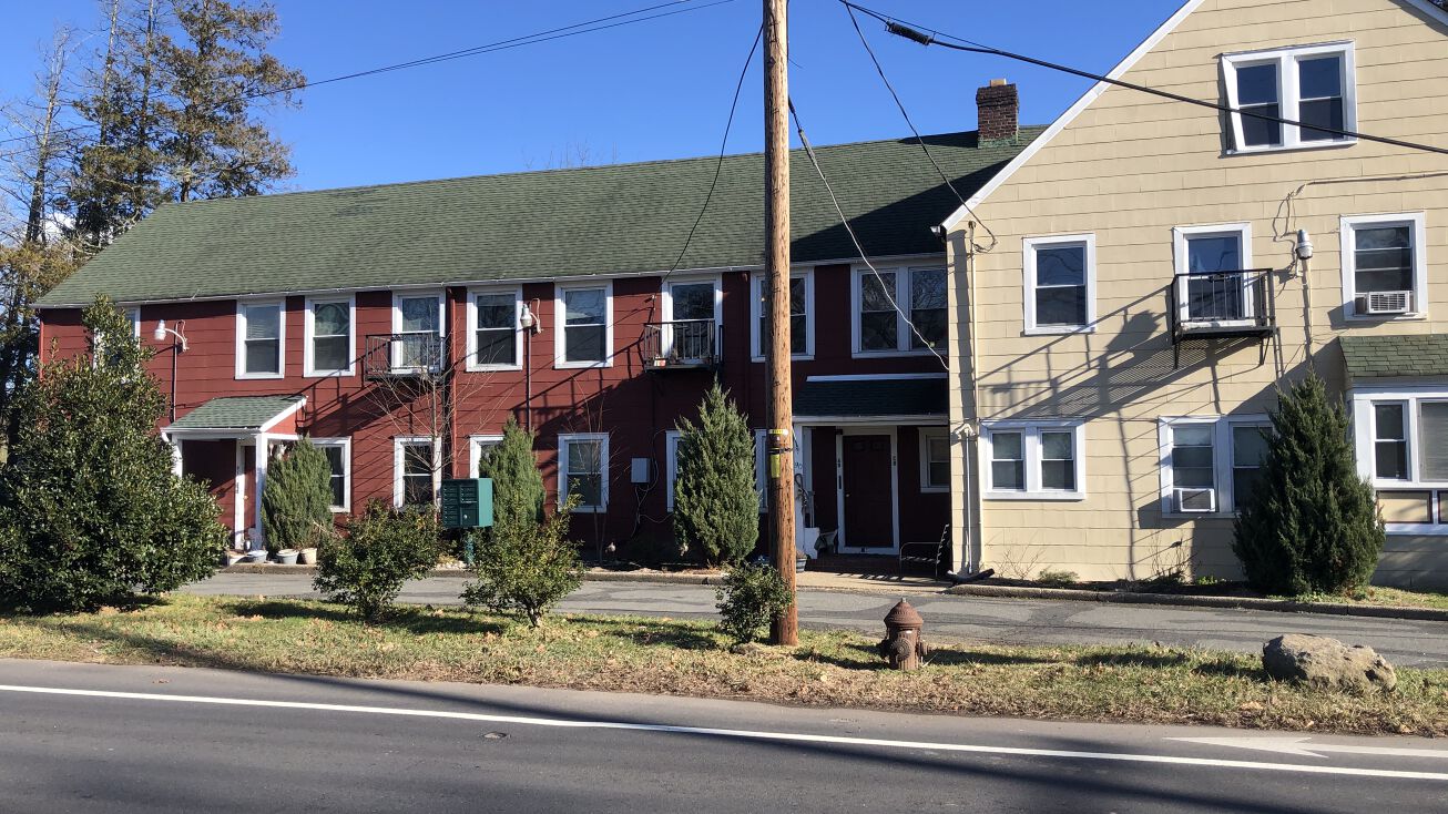 90 Scotch Rd, Ewing Township, NJ 08628