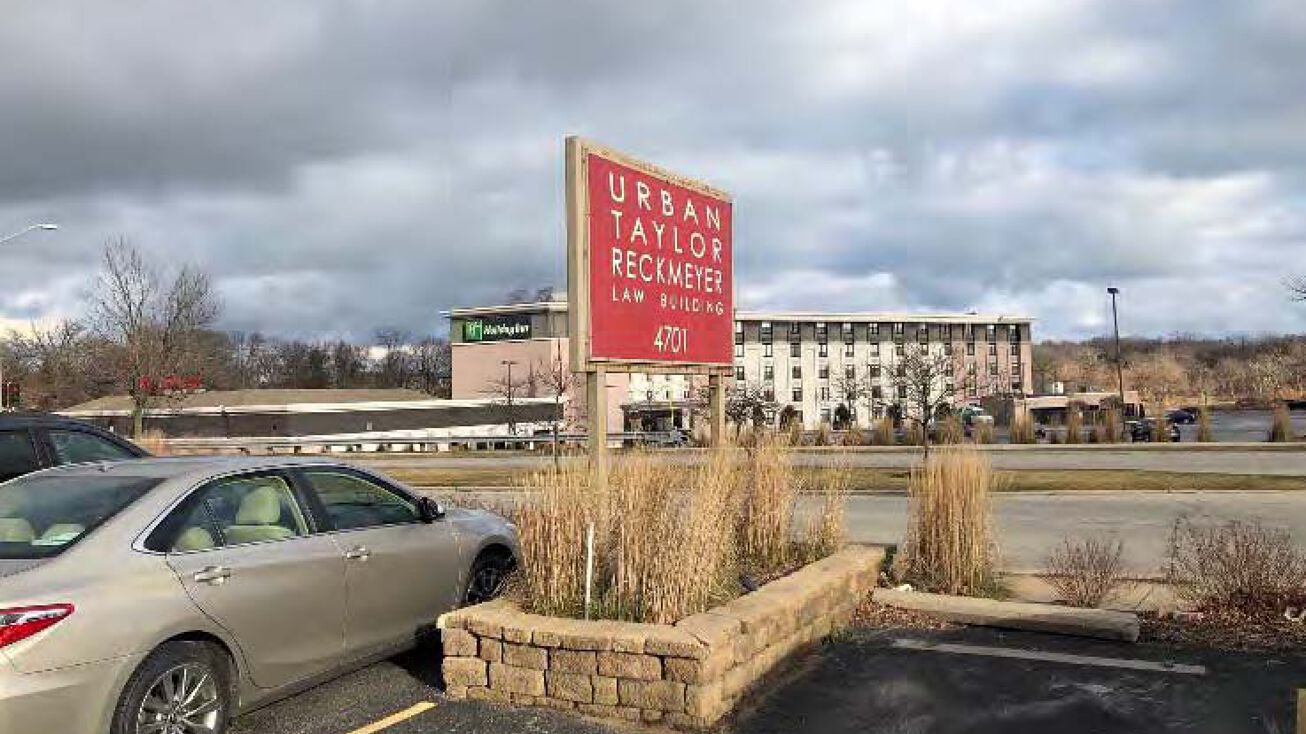 4701 N Port Washington Rd, Glendale, WI 53212