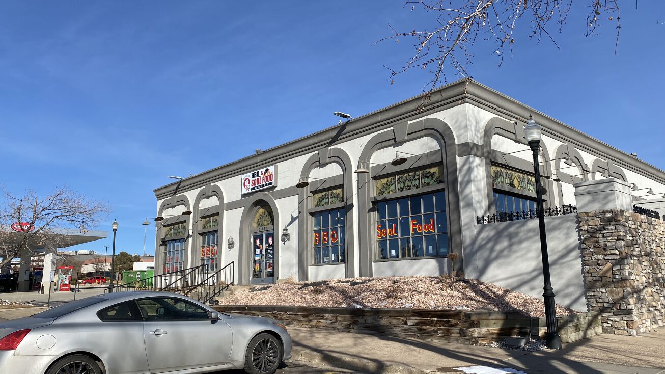 2710 S Havana St, Aurora, CO 80014 | Crexi.com