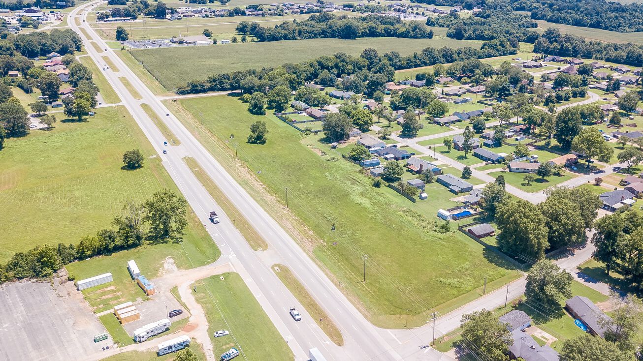 0 Hwy 72/Between Margaret and Meadow Street, Tuscumbia, AL 35674