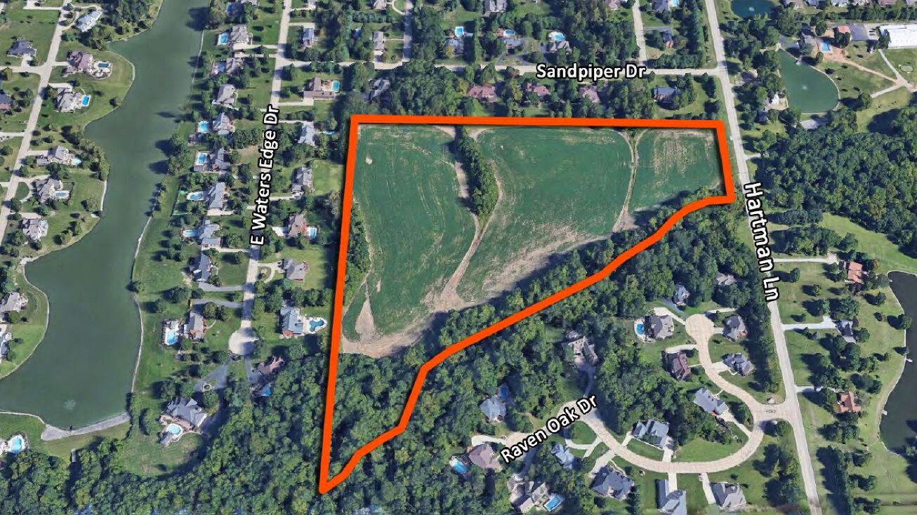 Hartman Ln, Belleville, IL 62269