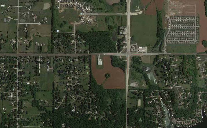 Pictures of Land property located at 7 Highway & Colbern Road (SEQ), Lake Lotawana, MO 64086 for sales - image #1
