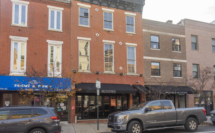 Pictures of Retail property located at 1312 South St, Philadelphia, PA 19147 for comps - image #1