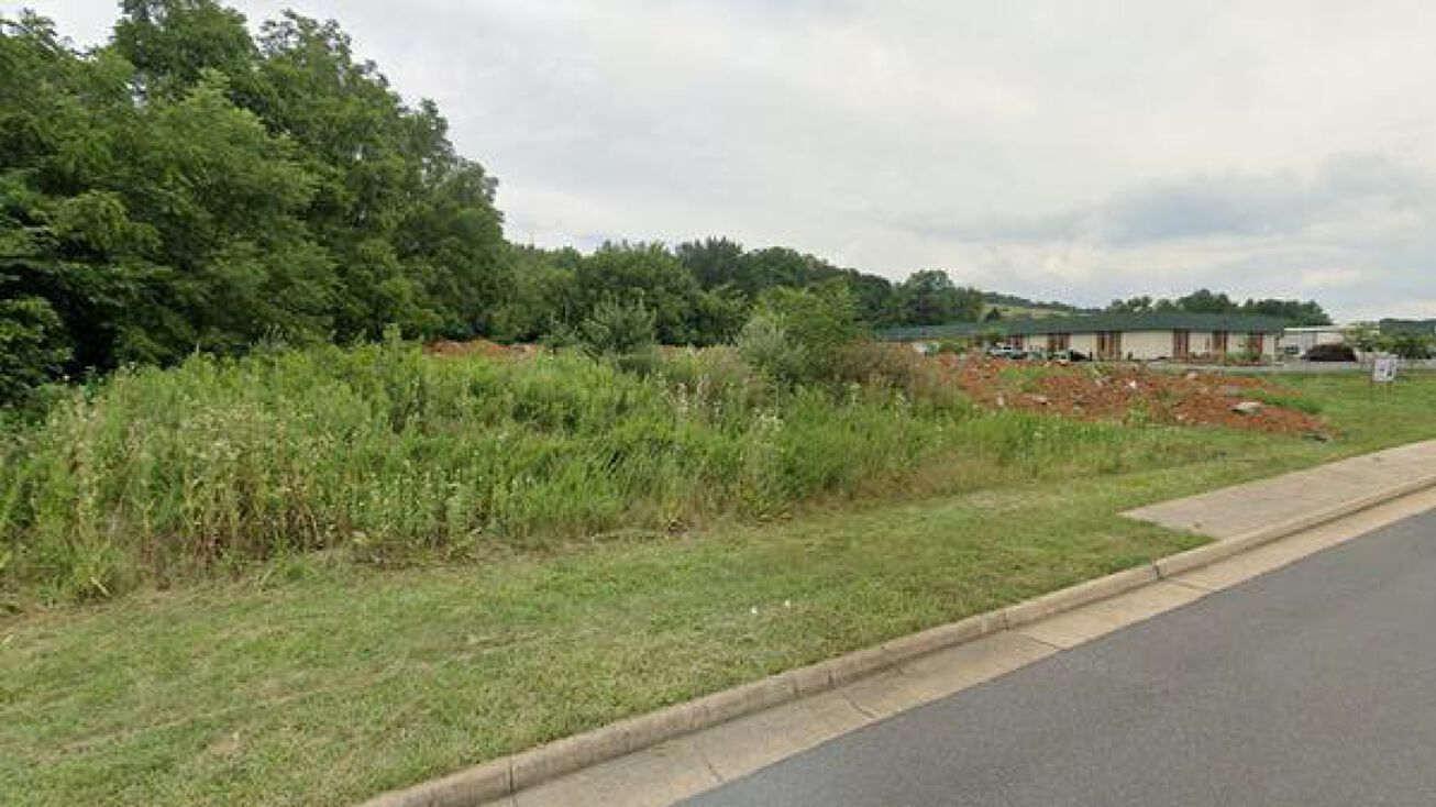 3251 Peoples Dr, Harrisonburg, VA 22801