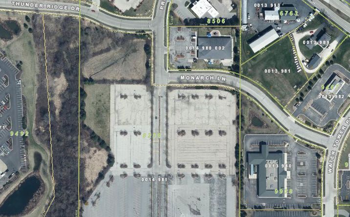Pictures of Land property located at W180N9393 Premier Lane, Menomonee Falls, WI 53051 for sales - image #1