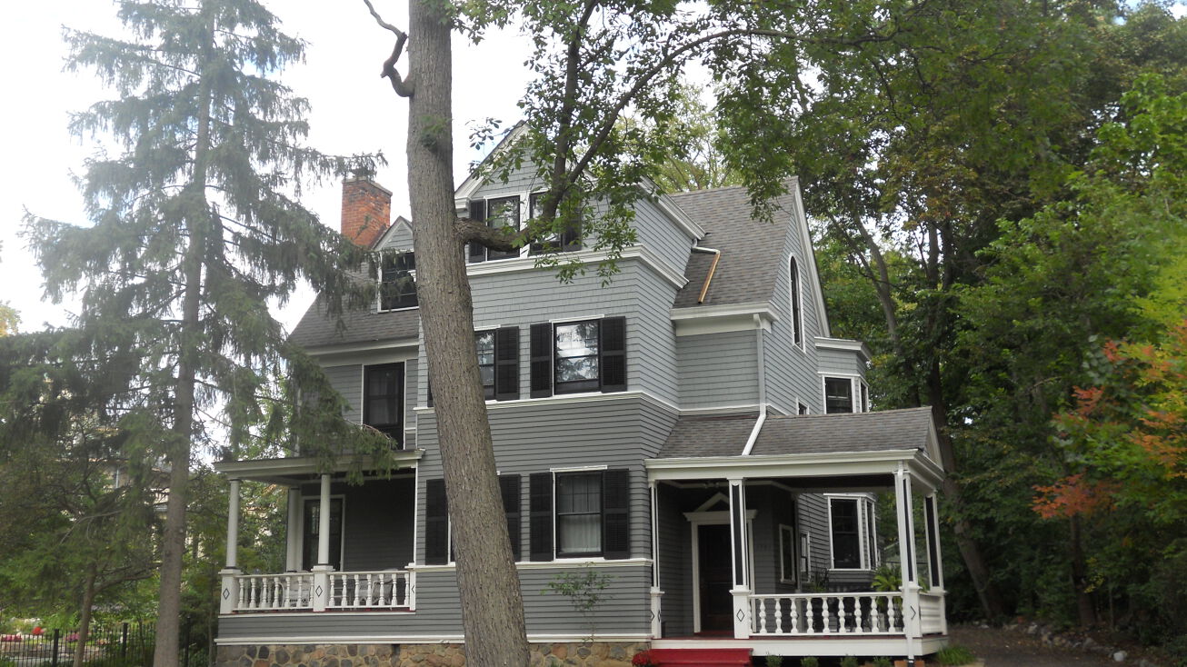 1701 Hill St, Ann Arbor, MI 48104