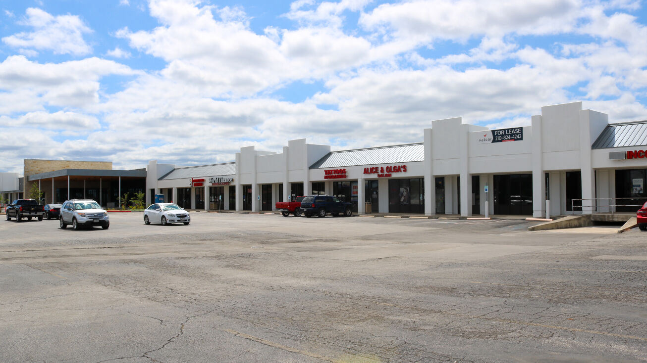 1255 SW Loop 410, San Antonio, TX 78227