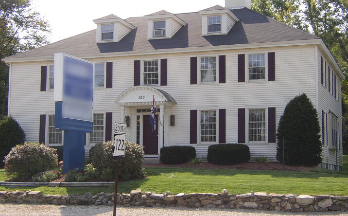 Pictures of Office property located at 103 Ponemah Rd, Amherst, NH 03031 for comps - image #1