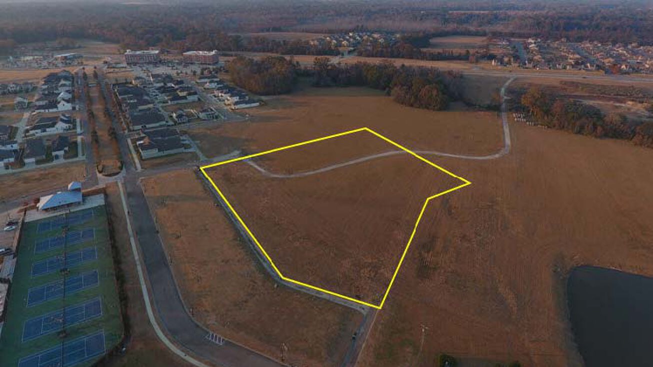 Americana Blvd, Zachary, LA 70791