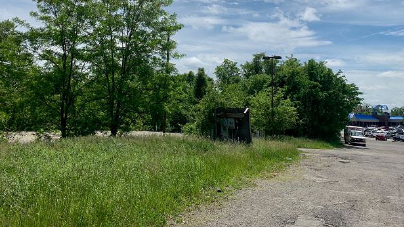 Brodhead Road, Aliquippa, PA 15001