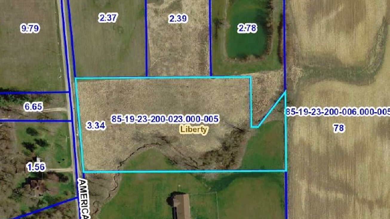 900 S America, LaFontaine, IN 46940