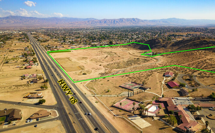 Pictures of Land property located at Highway 18, Apple Valley, CA 92308 for sales - image #1