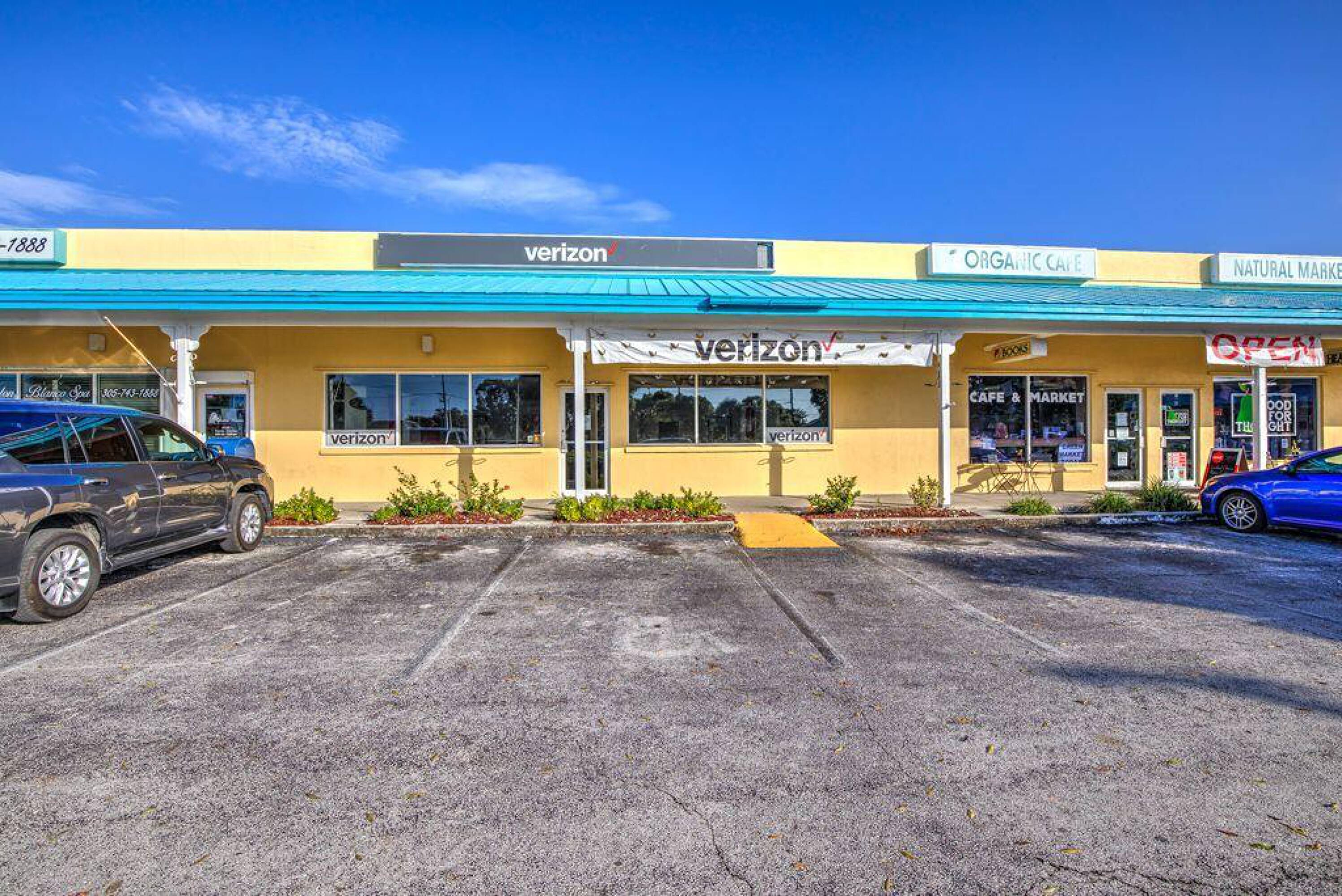 5800 Overseas Hwy, Marathon, FL 33050-2735