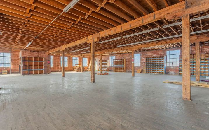 Pictures of Retail property located at 706 SW 3rd Street, Oklahoma City, OK 73109 for sales - image #1