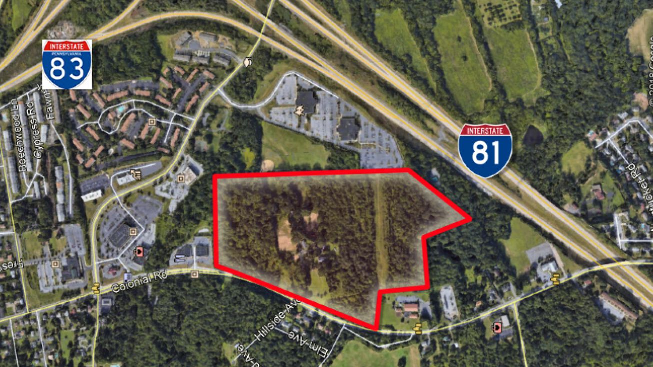 900 Colonial Road, Harrisburg, PA 17112