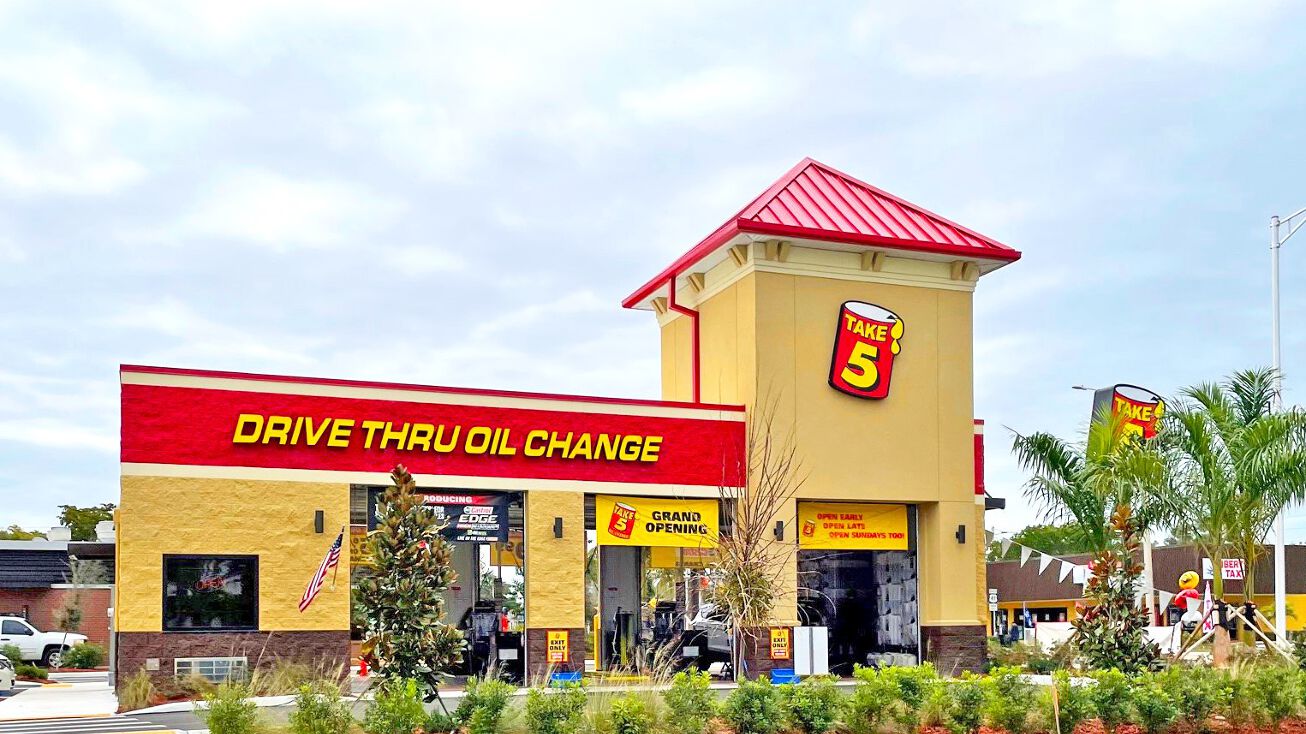 4771 Fl 64 Bradenton Fl 34208 Retail Property For Sale Take 5 Oil Change