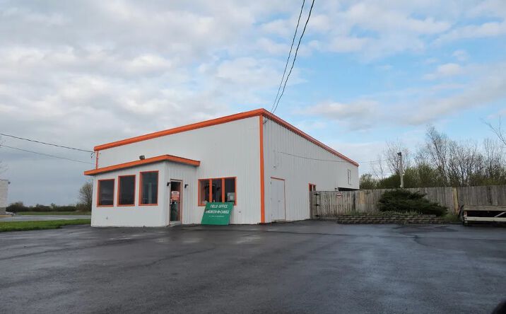 Pictures of Retail property located at 22252 US-11, Watertown, NY 13601 for sales - image #1