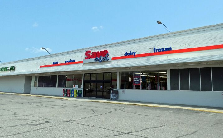Pictures of Retail property located at 11972 N. Saginaw Street, Mount Morris, MI 48458 for sales - image #1
