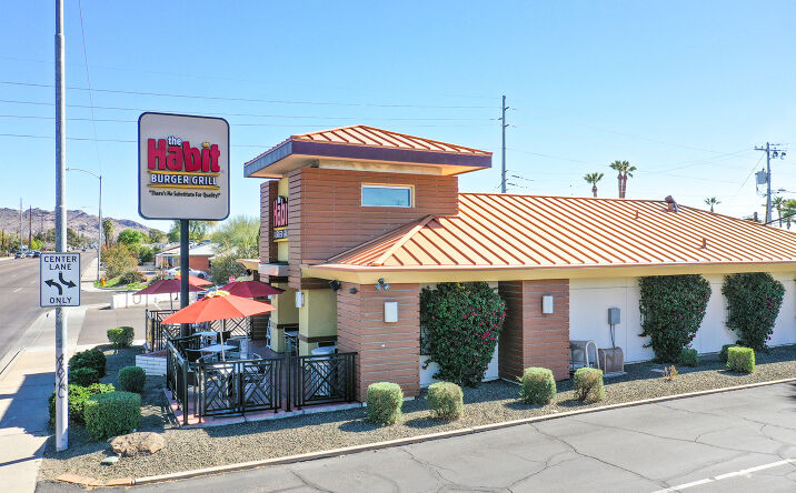 Pictures of Retail property located at 745 E Glendale Ave, Phoenix, AZ 85020 for comps - image #1