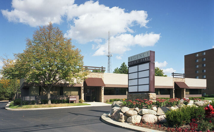 Office Space Buildings Property For Sale In Southfield Mi Crexi Com
