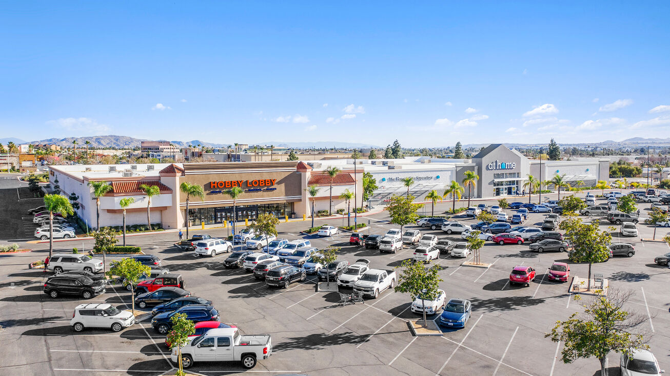 2663 Canyon Springs Pkwy, Riverside, CA 92507 Retail Property for