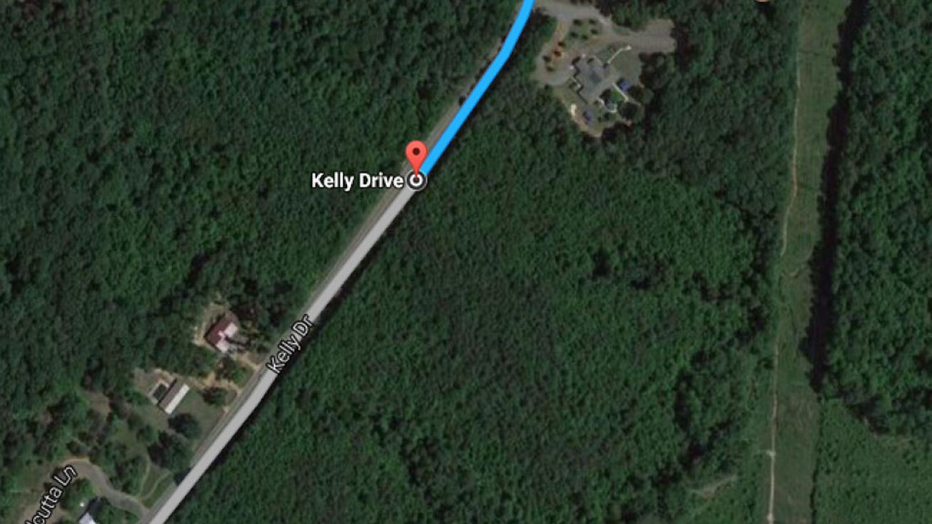 Kelly Dr, Sanford, NC 27330