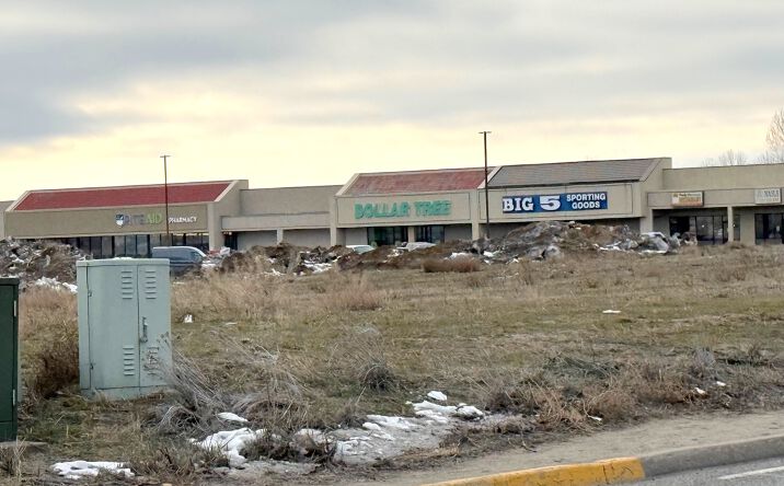 Pictures of Retail, Mixed Use, Land property located at Omache Dr, Omak, WA 98841 for sales - image #1